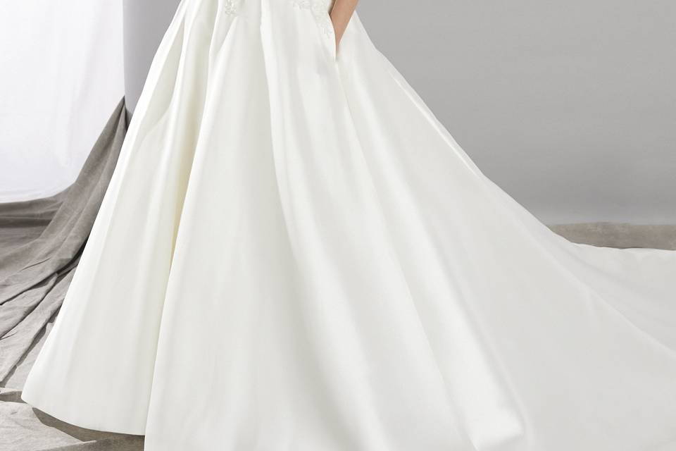 Collezione Pronovias-Once