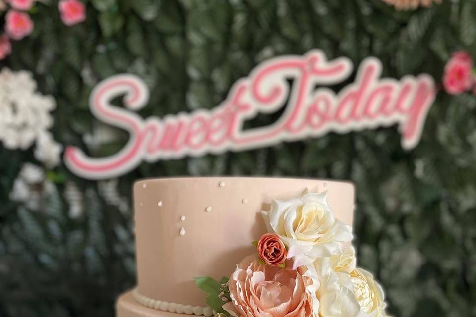 Elegant Cake