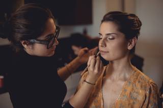 Alice Tare Make-up Artist