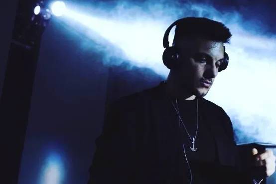 Damiano Caruso dj
