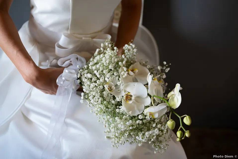 Bouquet con orchidee e gipsoph