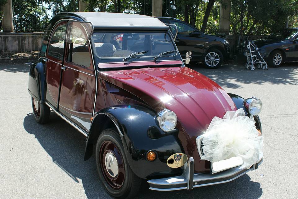 2 CV 6 Charleston