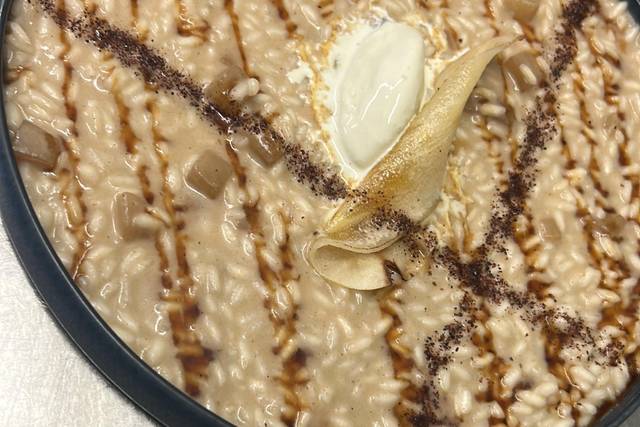 Risotto pere vermouth cacao