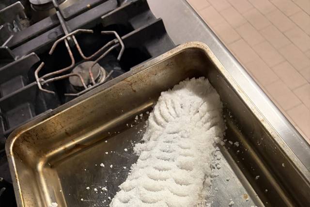Branzino al sale