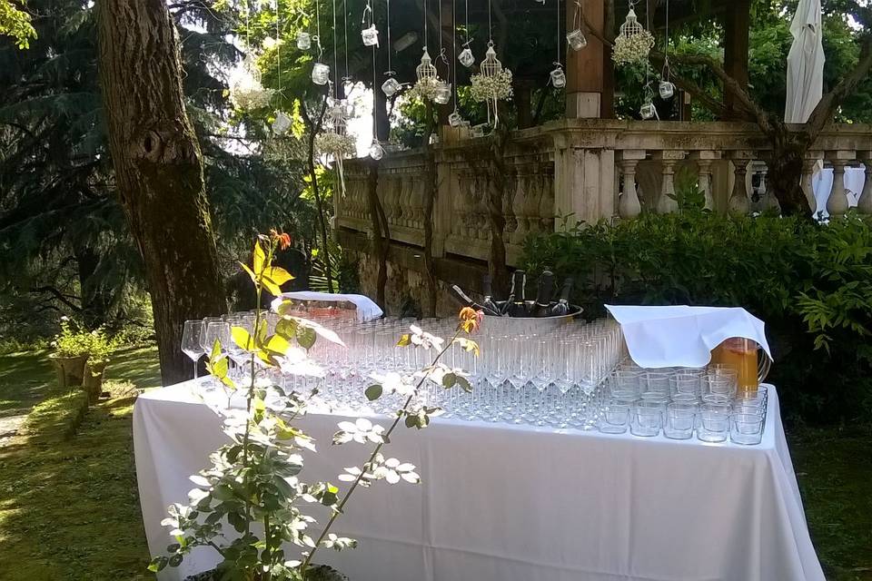 Matrimonio serale in villa