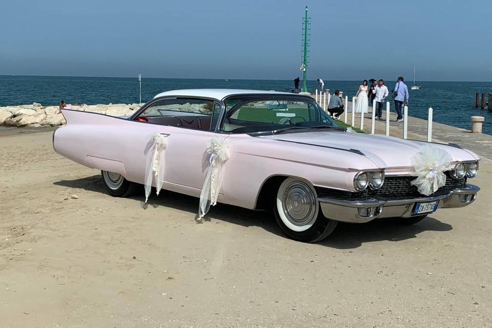 Cadillac rosa 1959