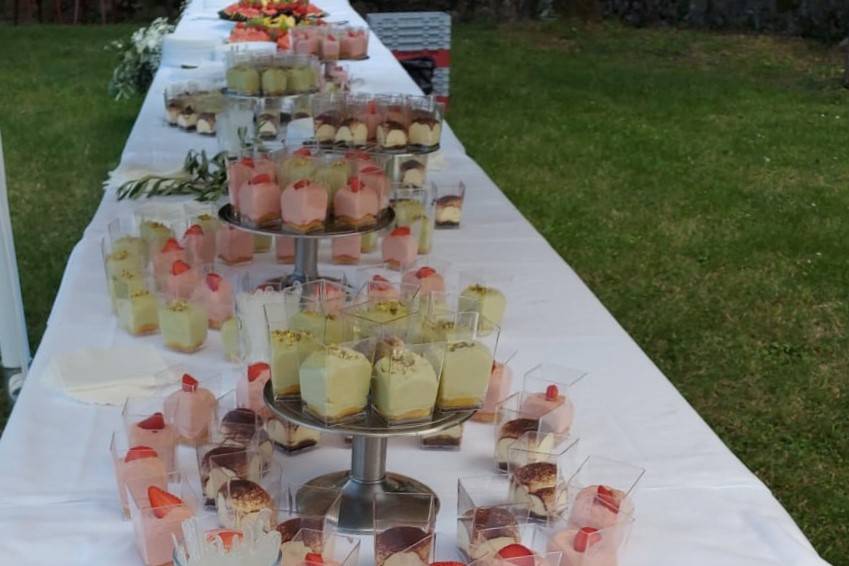 Buffet di dolci e frutta