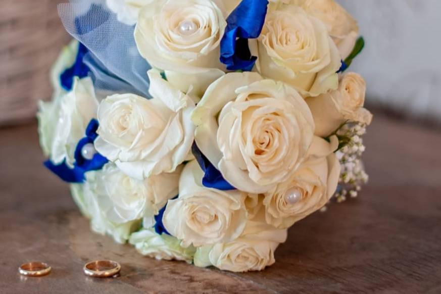 Bouquet rose & velo sposa