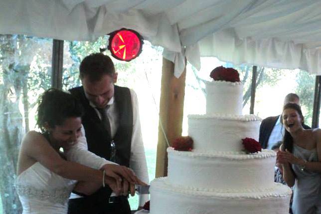 Il taglio della torta! Auguri!