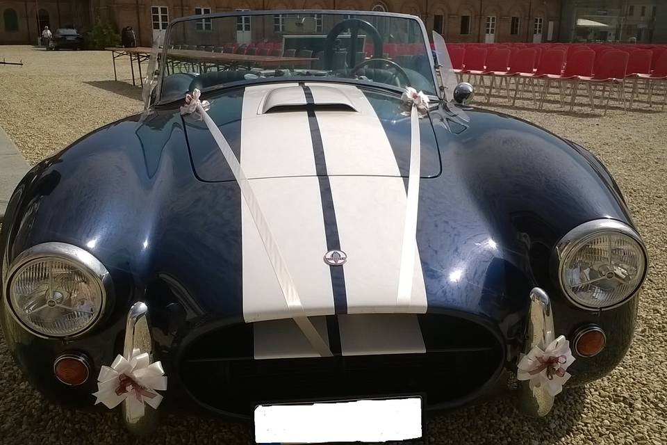 AC Cobra 427