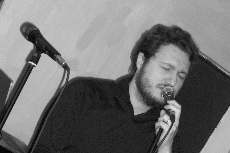 Fabrizio Coggi - Vocalist