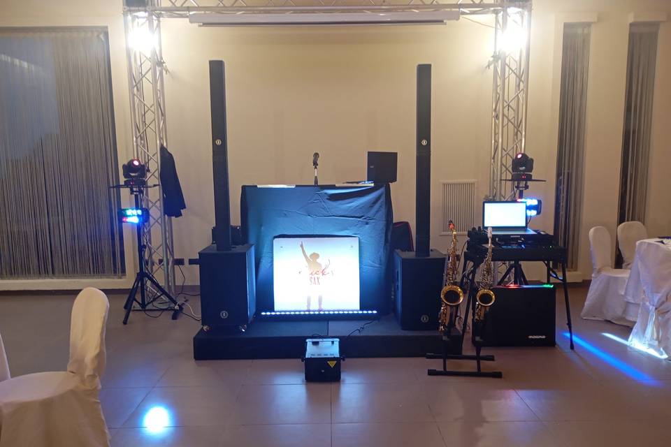 Postazione base Dj e sax