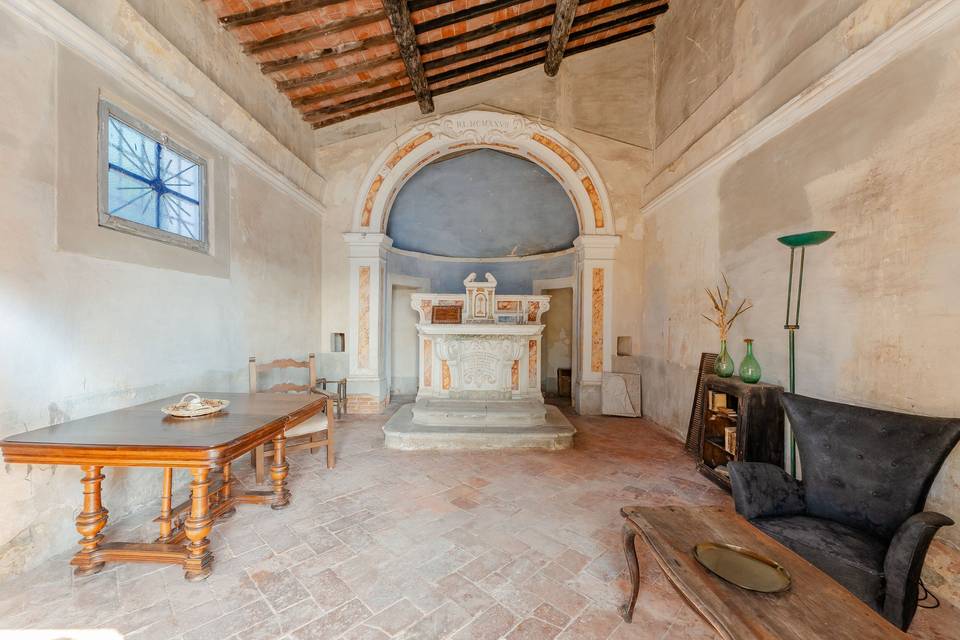 La Chiesina interno