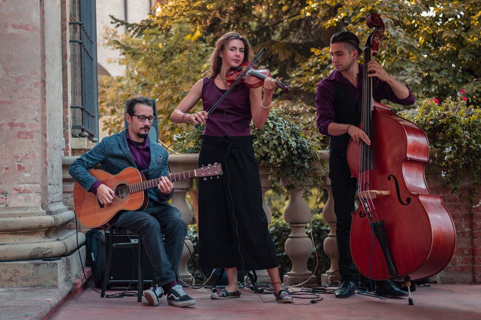 the Gajè (swing & gipsy)