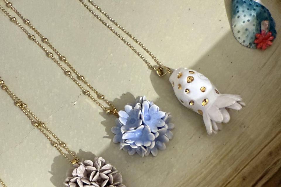 Gioielli in ceramica