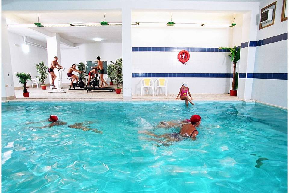 Hotel Tre Torri: piscina coperta