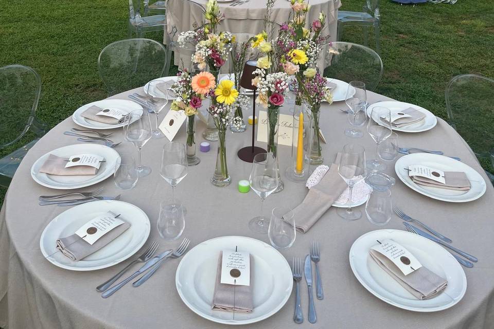 ALLESTIMENTO TAVOLO