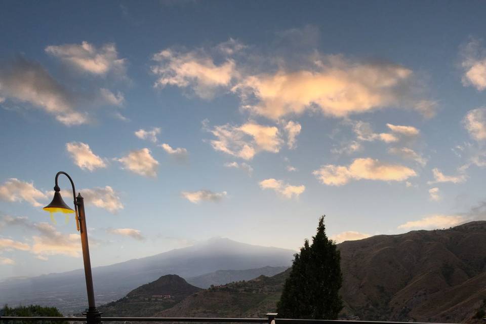 Terrazzo vista Etna