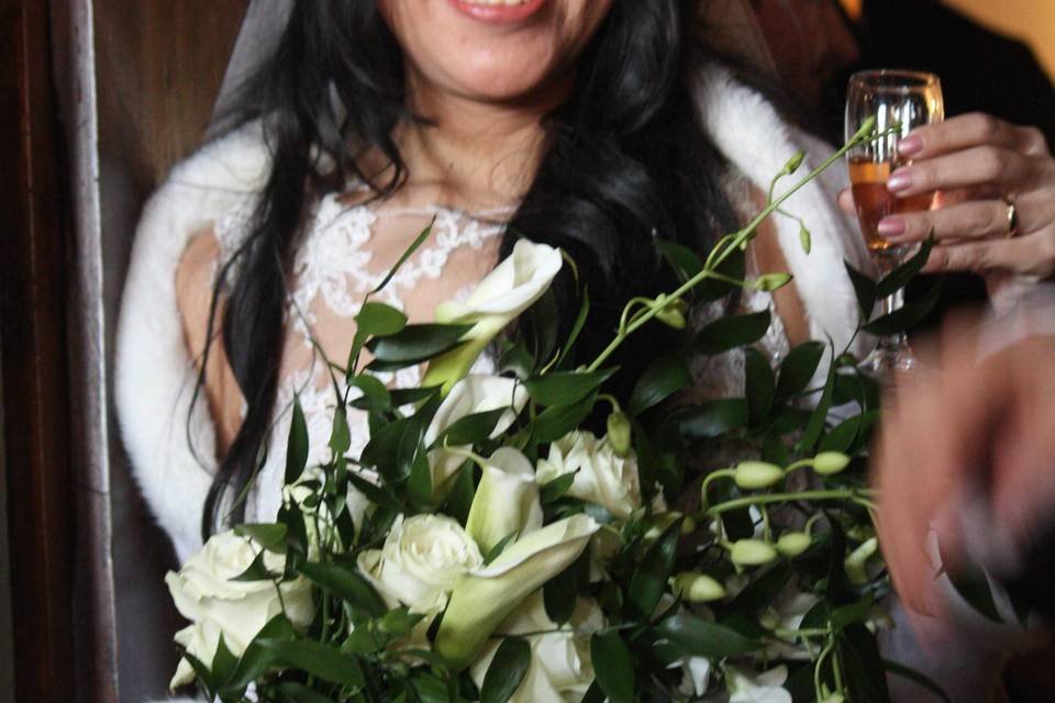 Bouquet per la sposa e corona