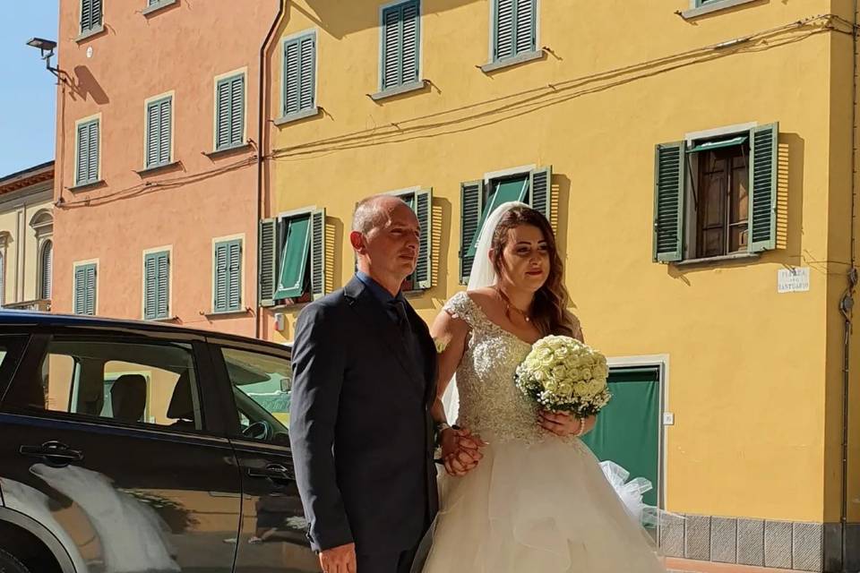 Sposa in entrata chiesa