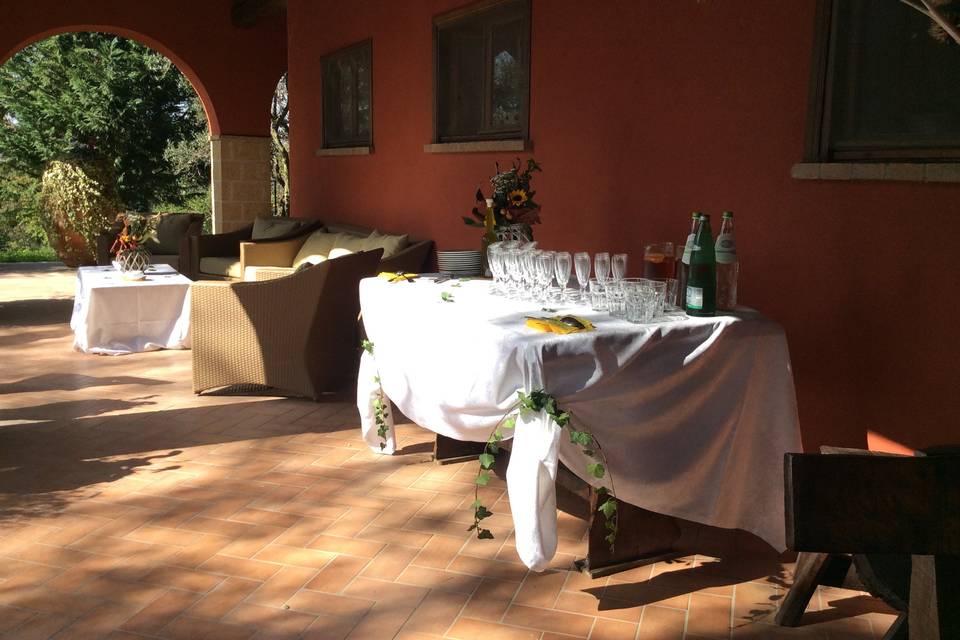 Buffet nel portico