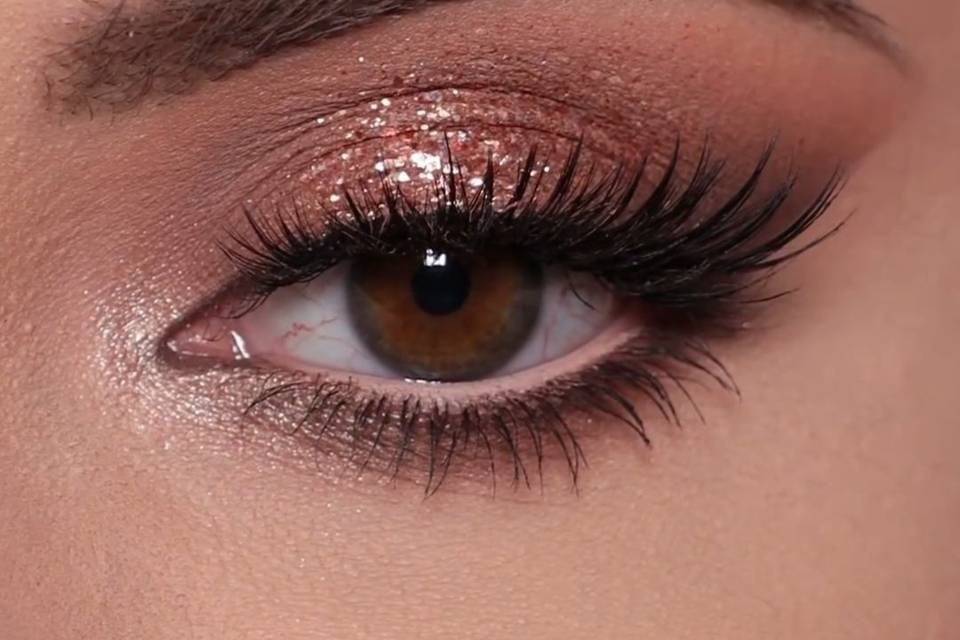 Glam eye 1