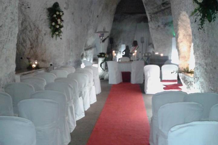 Cerimonia in grotta