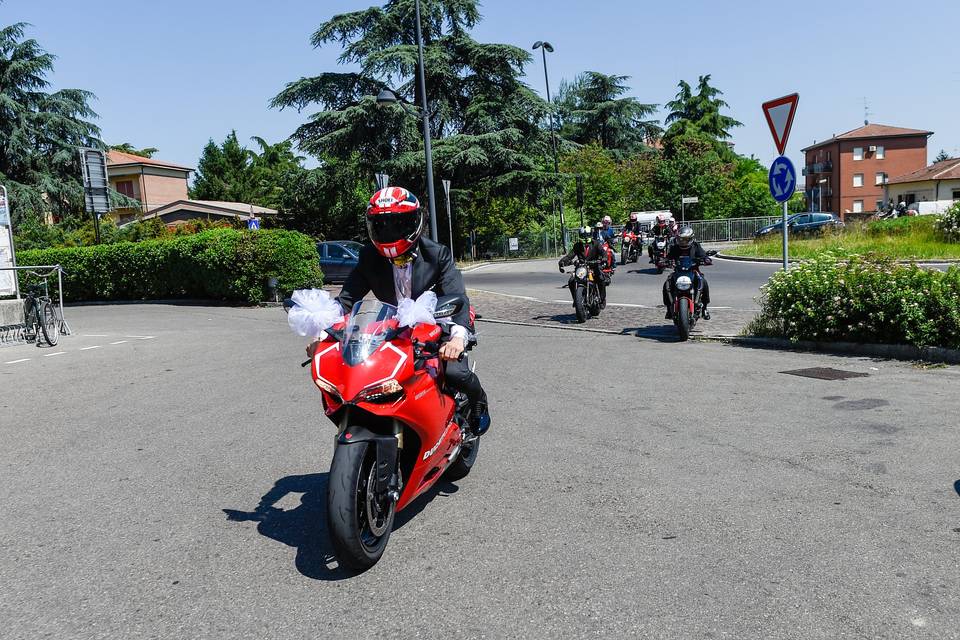 Foto arrivo sposa