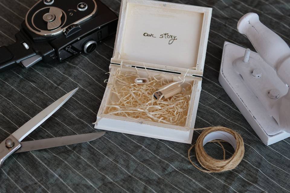 Monesi Wedding Packaging