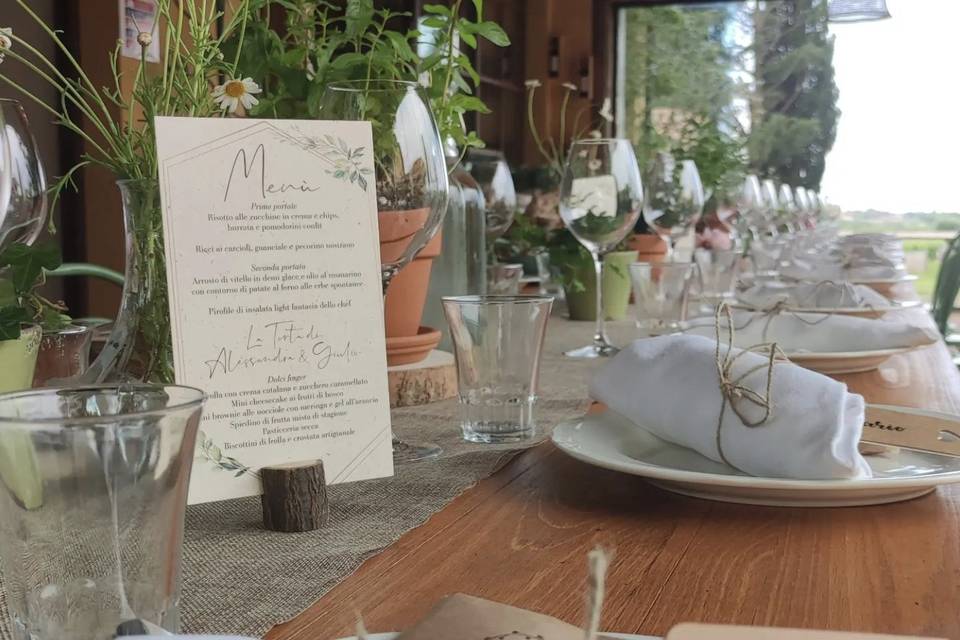 Escort card