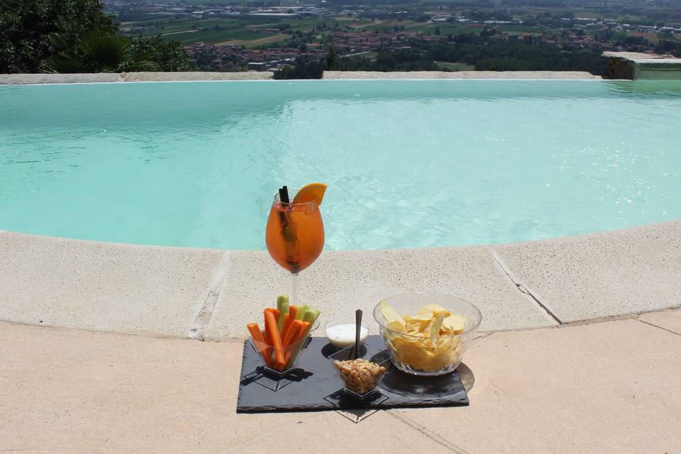 Aperitivo piscina