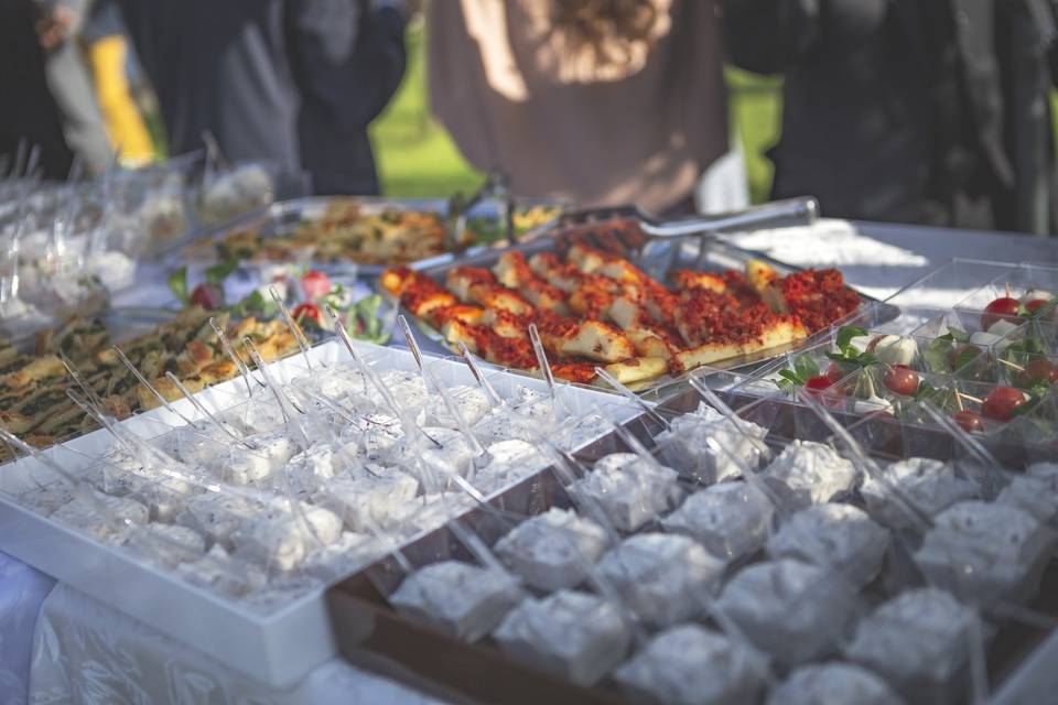 Aperitivo in riva al lago