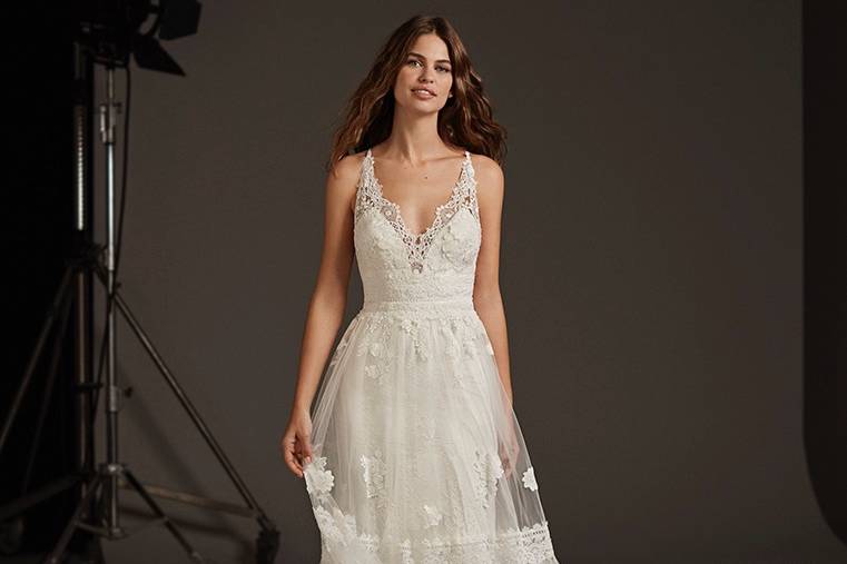 Pronovias 2020 cressida