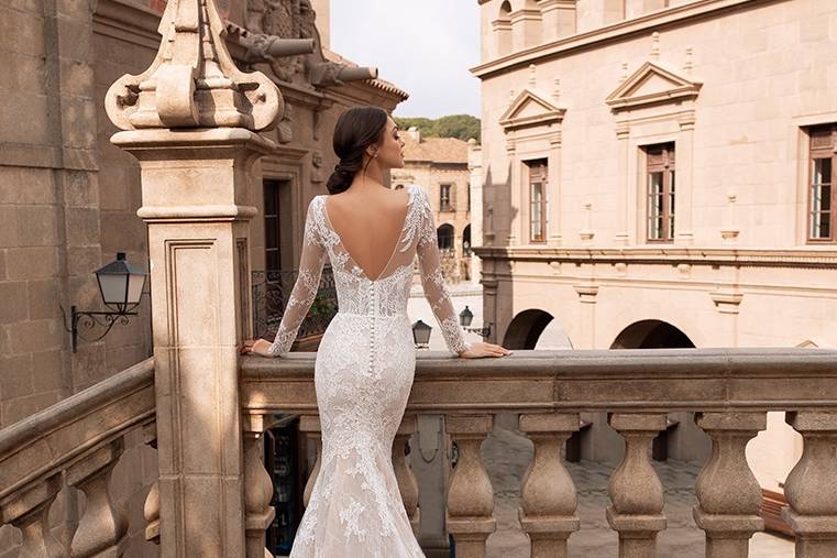 Pronovias 2020 thyone