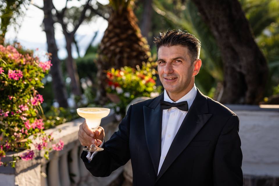 Open Bar