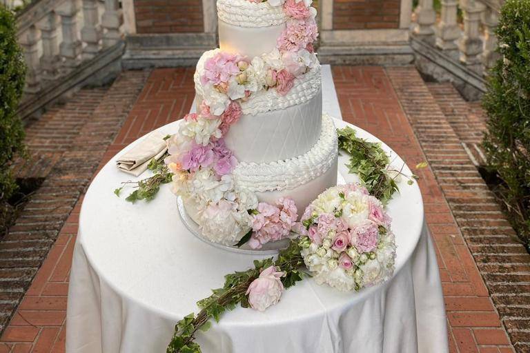 Wedding cake