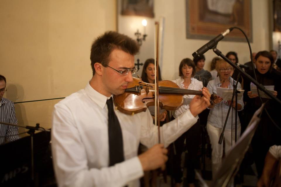 Andrea Granatiero Violino