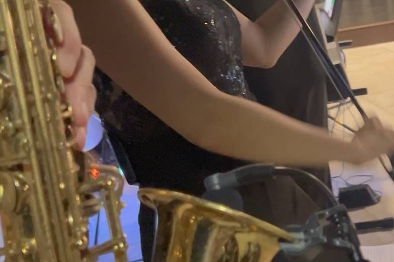Sax Violin
