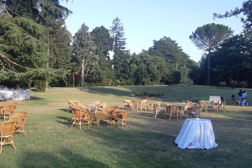 Aperitivo nel parco