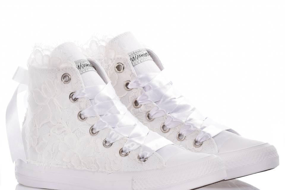 Converse Amabel