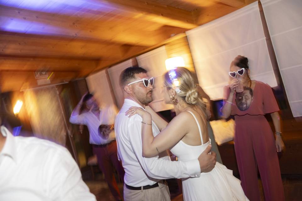 Wedding Division - Mixed Color