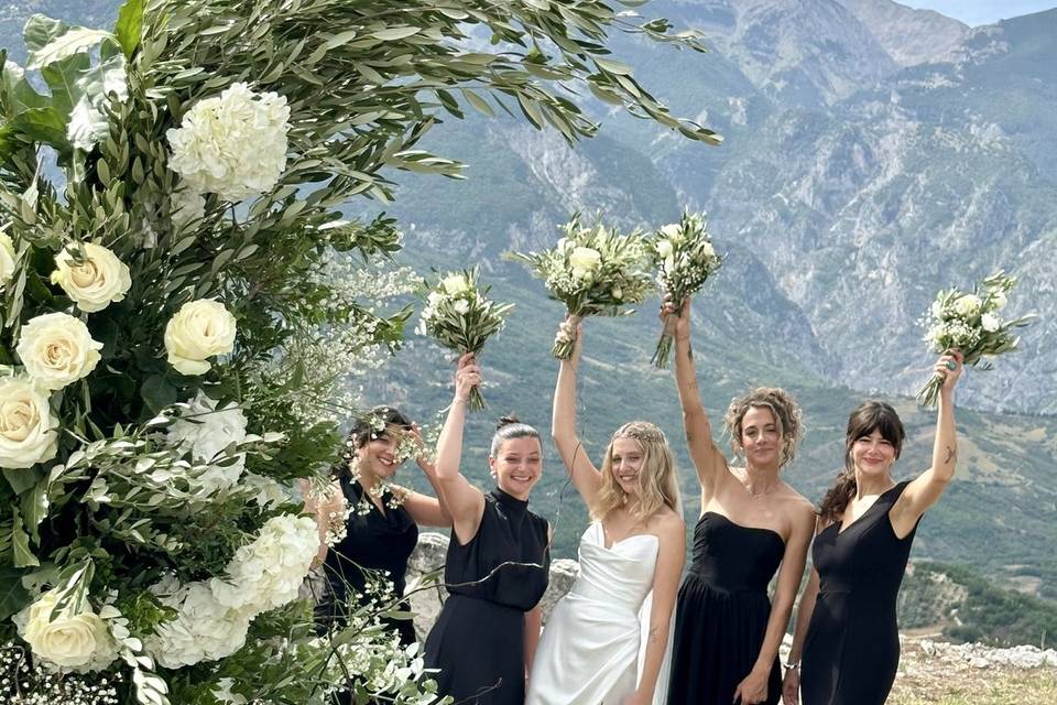 Sposa e damigelle