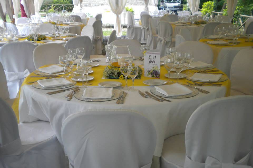 Amis Catering & Banqueting