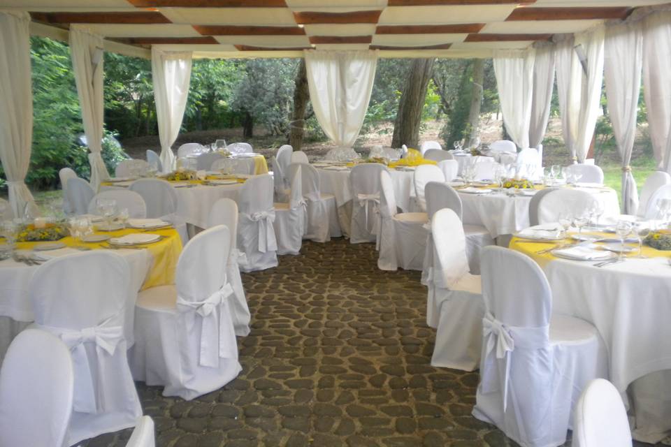 Amis Catering & Banqueting