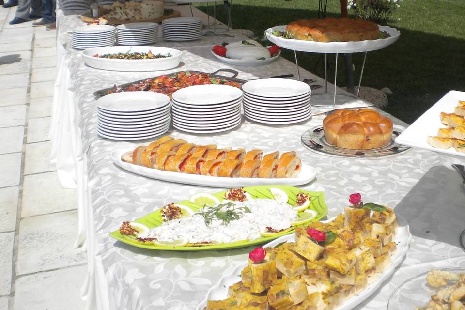 Amis Catering & Banqueting