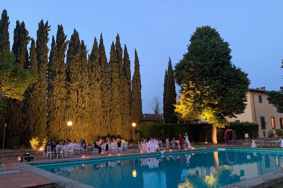 Cena bordo piscina