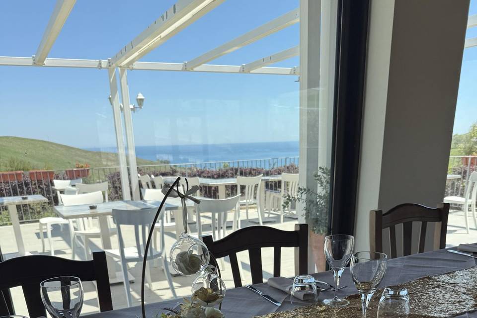 Tra collina e mare