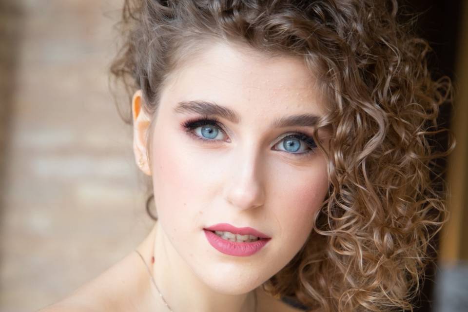 Arianna Bottaccio Makeup Artist