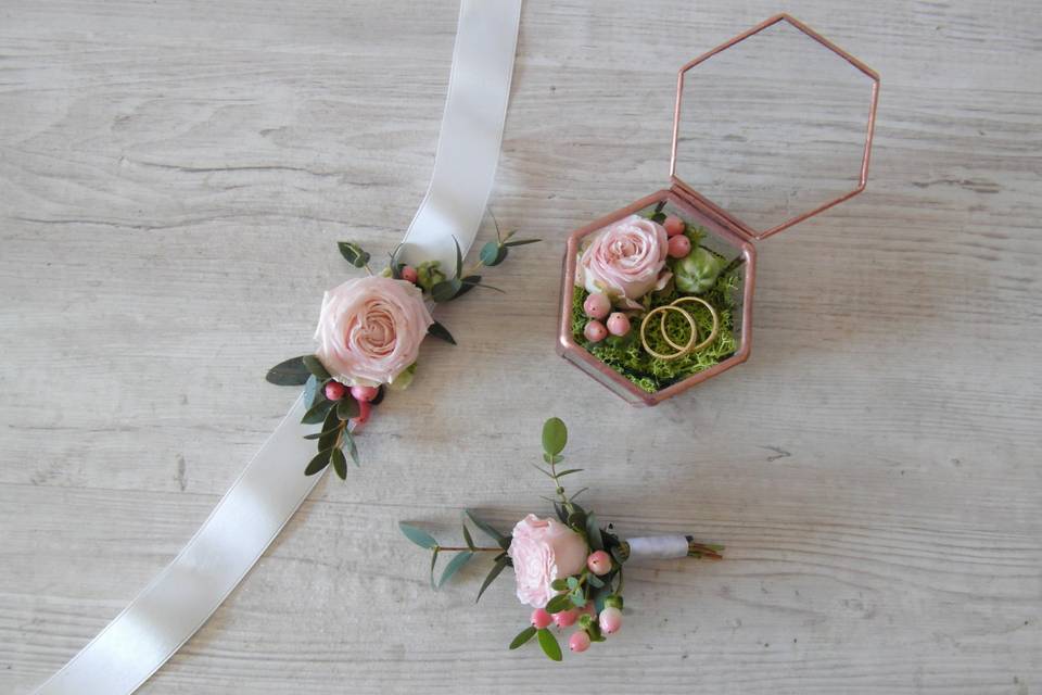 Baby corsage, boutonniere