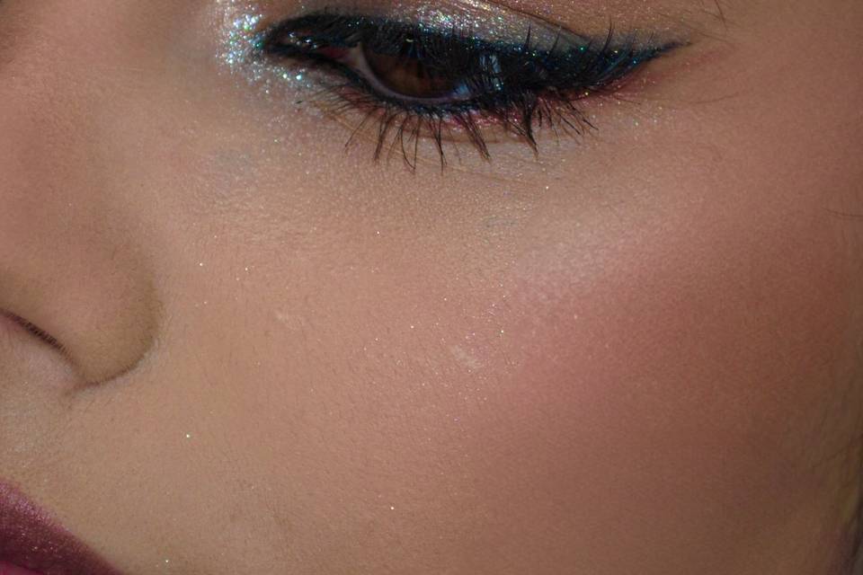 Ice make-up